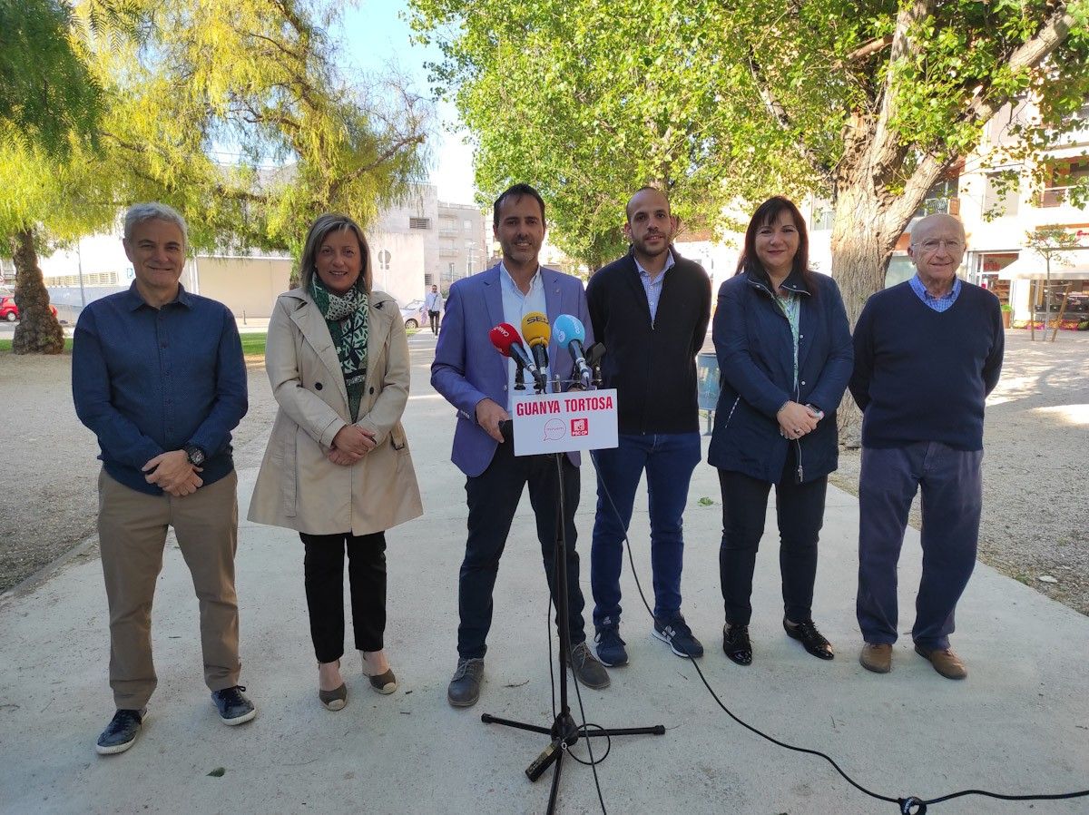 Roda de Premsa de la coalició Movem Tortosa-PSC 