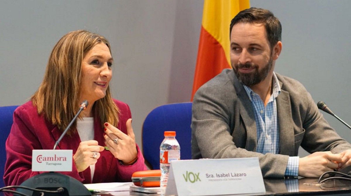 Isabel Lázaro portaveu de Vox Tarragona y Santiago Abascal