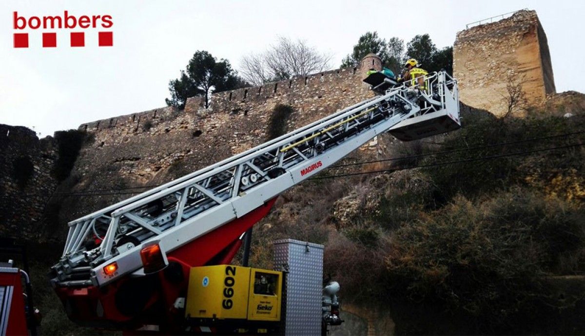 Imatge de l'operatiu de salvament, este divendres a Tortosa.