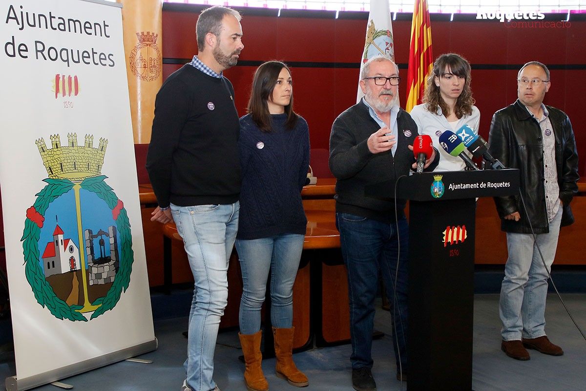 Roda de premsa de l'alcalde de Roquetes, Paco Gas