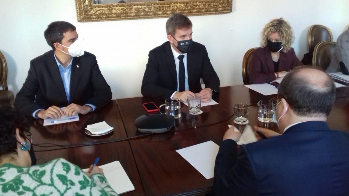 Reunió dels tres alcaldes amb els Ministre de Cultura, Miquel Iceta per reactivar la ruta patrimonial dels ' Tres Reis' 