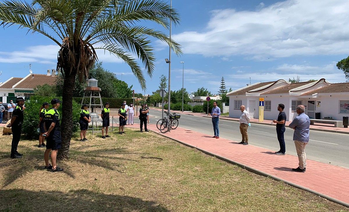 Presentació i presa de possessió dels cinc nous agents a Deltebre