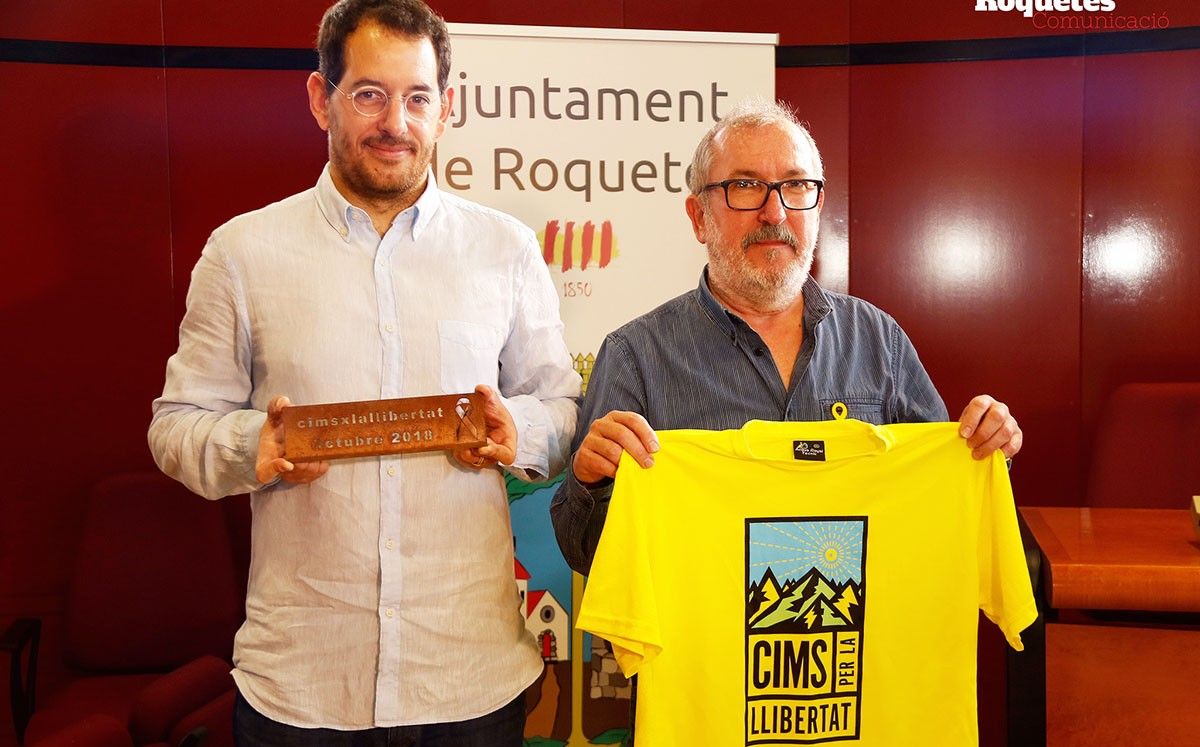 La presentació ha anat a càrrec de l'alcalde de Roquetes, Paco Gas, i del president del Centre Excursionista de Xerta, Karim Chouaib.