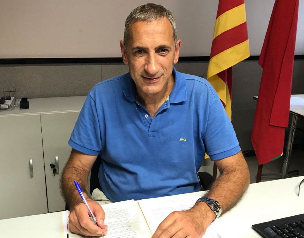 L'Alcalde de l'Aldea mostra el seu rebuig al lliurament dels beneficis locals al Govern Espanyol