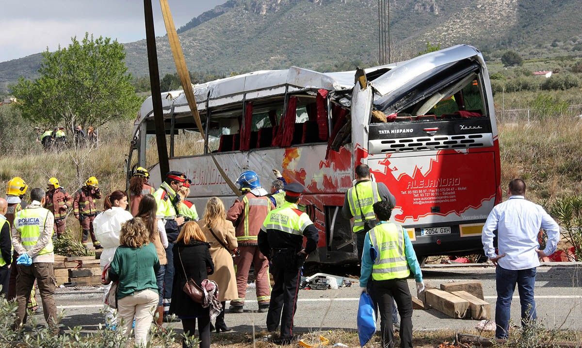 L'accident es va produir el 20 de març passat quan l'autocar tornava de les falles de València. 
