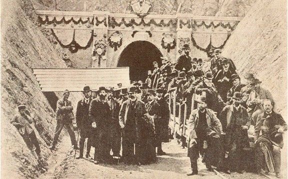 L’any 1891 va arribar el ferrocarril a Móra la Nova, de la mà de Francesc Gumà 