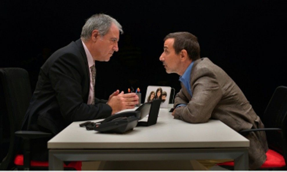 Jordi Bosch i Jordi Boixaderas es posen en la pell d'un banquer i d'un client a 'El crèdit'.