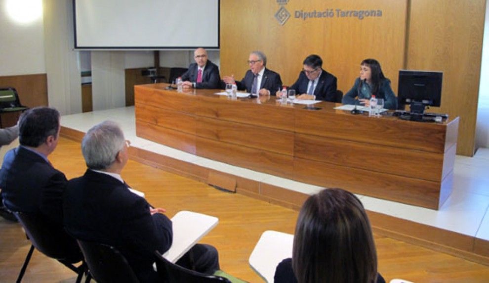 Un moment de la presentació de la Càtedra, a la Diputació de Tarragona.