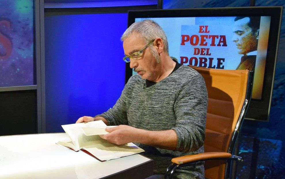 Andreu Carranza, amb  la novel·la 'El poeta del poble', guanyador enguany del premi Josep Pla.