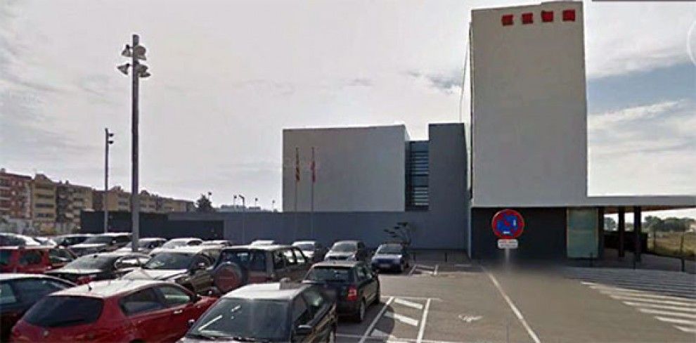 Edifici de la Comissaria dels Mossos d'Esquadra a Tortosa.