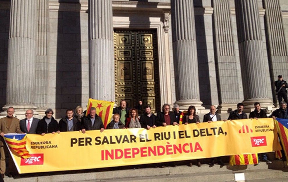 Els diputats i senadors d’Esquerra Republicana de Catalunya a les Corts Espanyoles este matí.