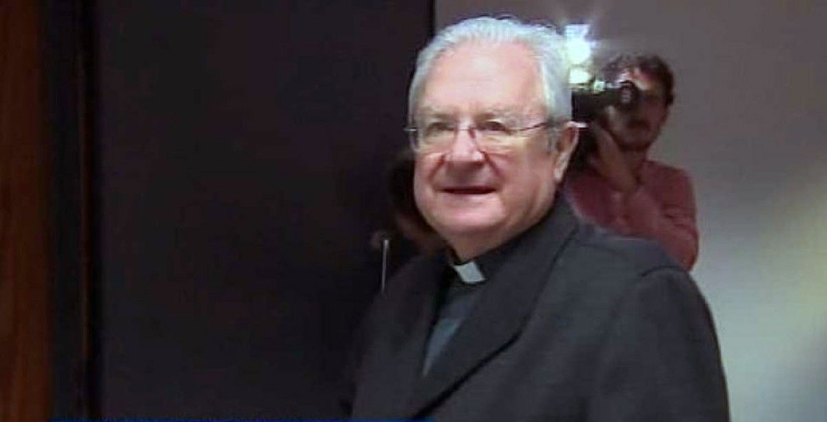 El bisbe Salinas va negar que la relació amb la secretària fos més enllà d'una amistat especial