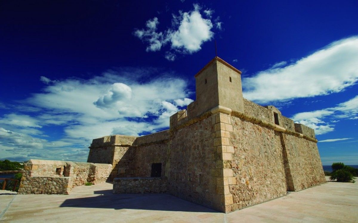 Castell de Sant Jordi d'Alfama, a l'Ametlla de Mar