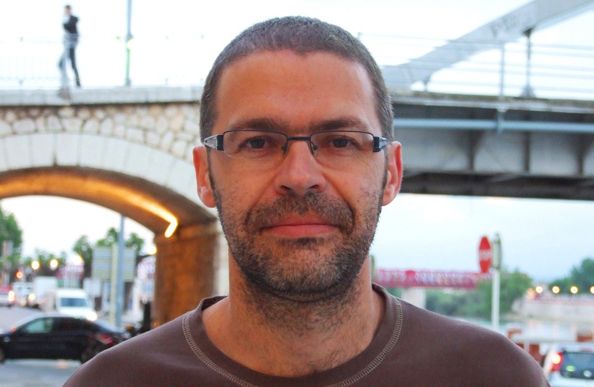 Carles Castellà és docent a l'Institut Joaquim Bau de Tortosa