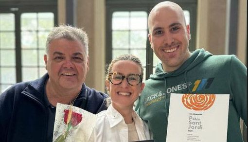 La pastisseria Larrosa de Flix ha quedat classificada com la segona que elabora el millor Pa de Sant Jordi de Catalunya