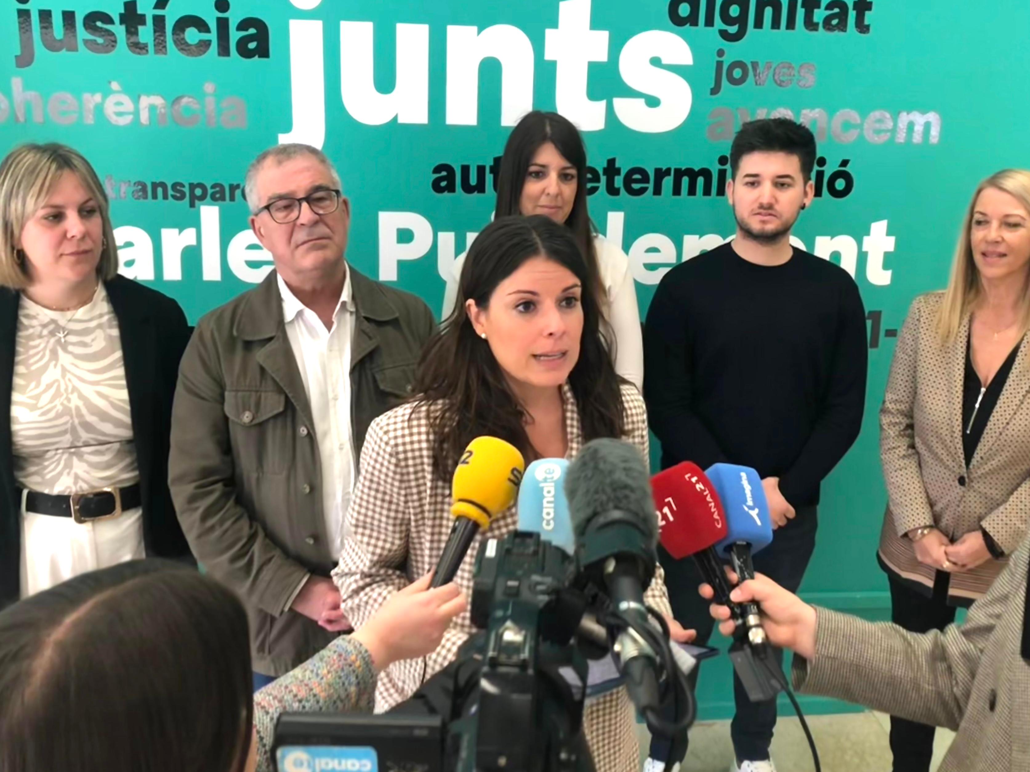 Roda de premsa de Mònica Sales a Tortosa