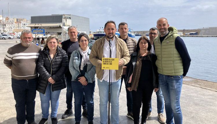 Els candidats del Baix Ebre d'ERC al port marítim de l'Ametlla de Mar