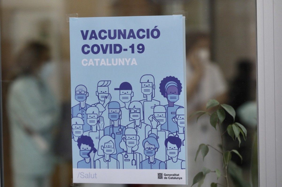 Imatge del cartell de la vacunació de la Covid-19 a Catalunya