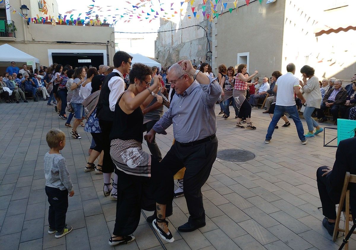 Imatge d'una de les edicions passades de la Festa de la Jota de la Ribera d'Ebre.