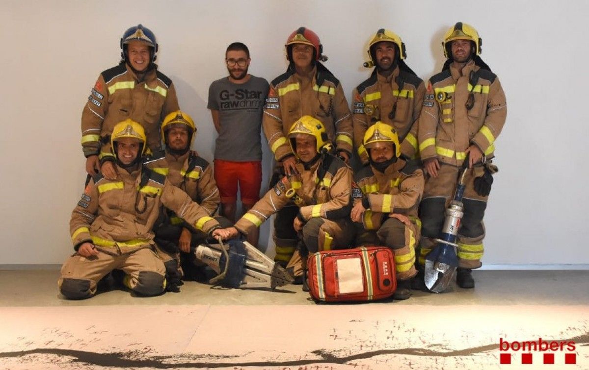 Visita dels bombers al Centre d'Art Lo Pati d'Amposta