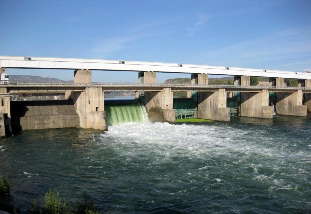 Central hidroelèctrica de Flix.