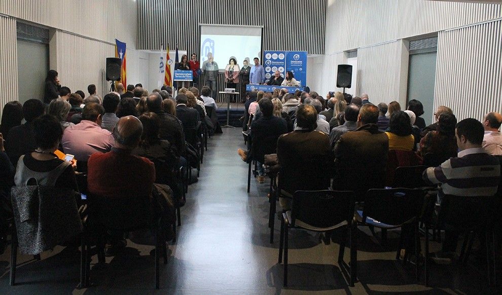 Demòcrates de Catalunya es va constituir al territori el novembre de 2015 en un acte a sala del Centre Cívic de Ferreries